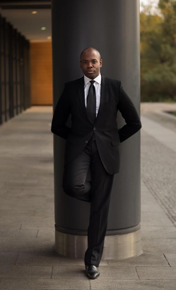 Joshua Stewart, tenor