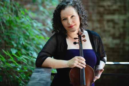 Maggie Snyder, viola