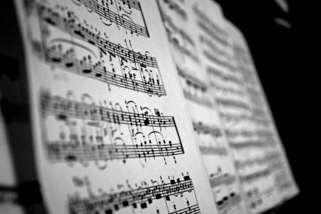 Sheet music. Author: Girl flyer / photo on flickr 